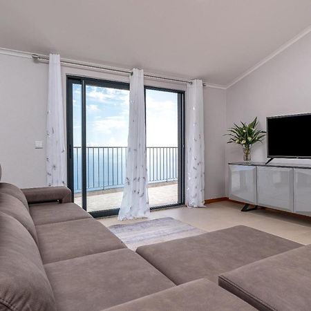 Casa Raimunda, Big Apartment With Amazing Views Arco da Calheta  Zewnętrze zdjęcie