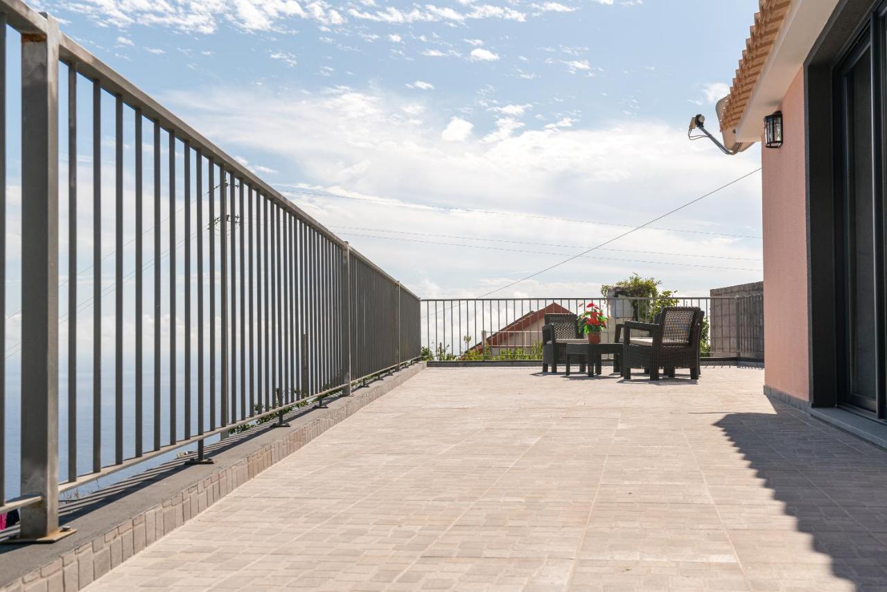 Casa Raimunda, Big Apartment With Amazing Views Arco da Calheta  Zewnętrze zdjęcie