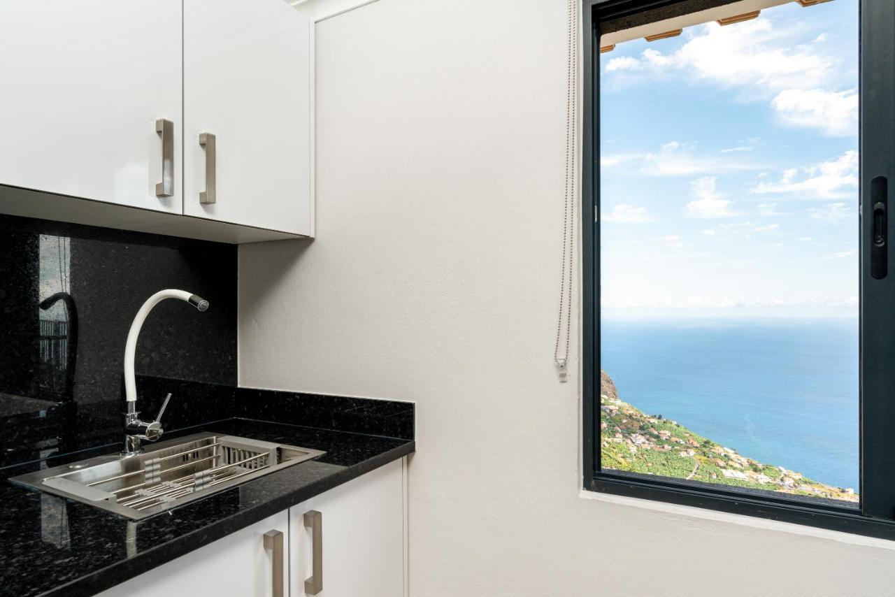Casa Raimunda, Big Apartment With Amazing Views Arco da Calheta  Zewnętrze zdjęcie