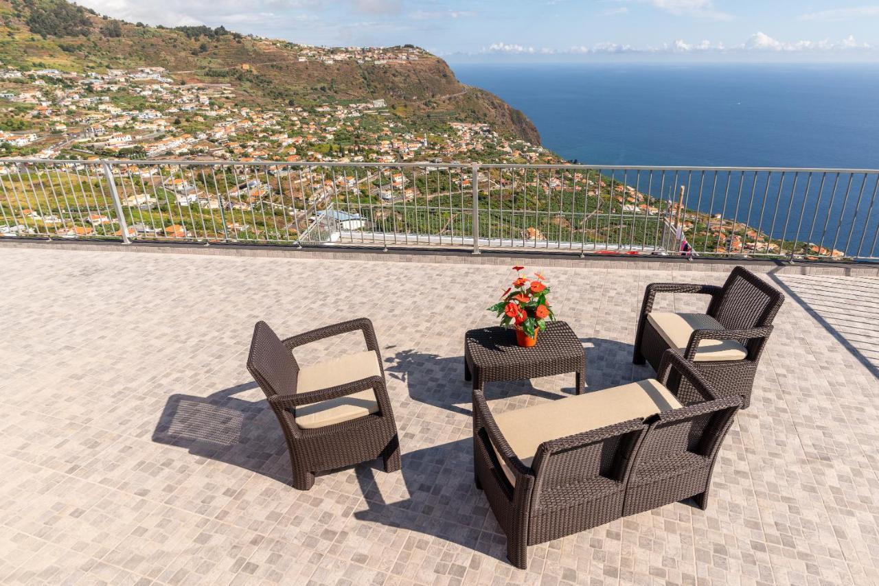 Casa Raimunda, Big Apartment With Amazing Views Arco da Calheta  Zewnętrze zdjęcie